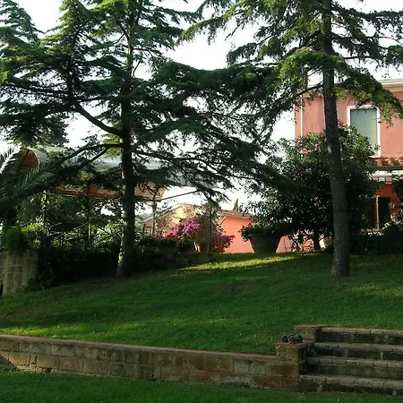 Il Poggetto Oda ve Kahvaltı Venturina Terme